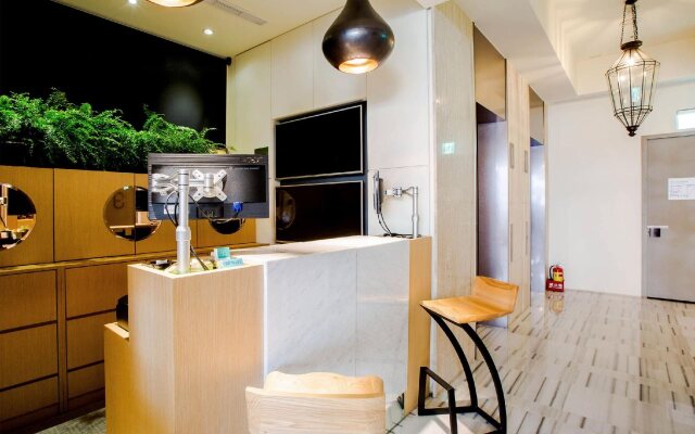 Lacle Hotel - Luzhou Taipei