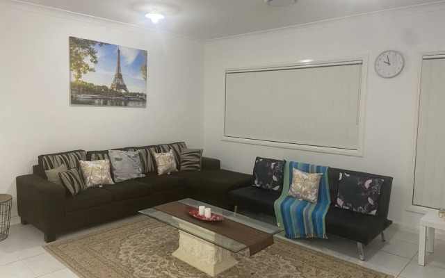 Edmondson Villas - Sydney