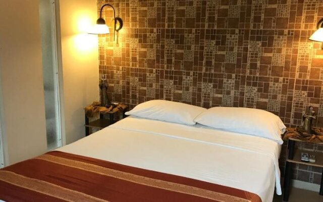 El Patio Suites I