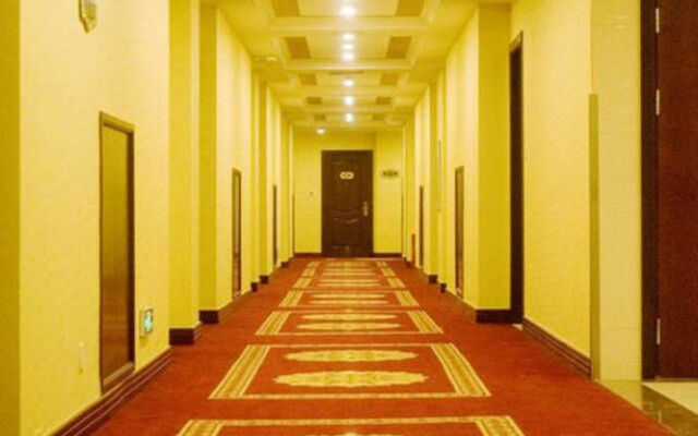 Hongjin Pudong International Airport Hotel