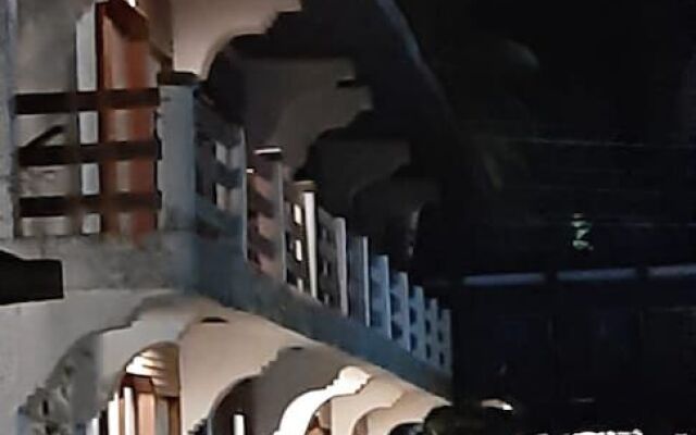 Tres Verdes Resort and Resto-Bar