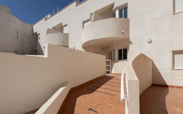 Cosy Holiday Home in Carboneras near Andaluz Park and Beach