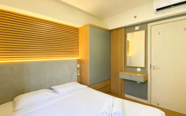 Comfort Living And Warm 3Br At Meikarta Apartment