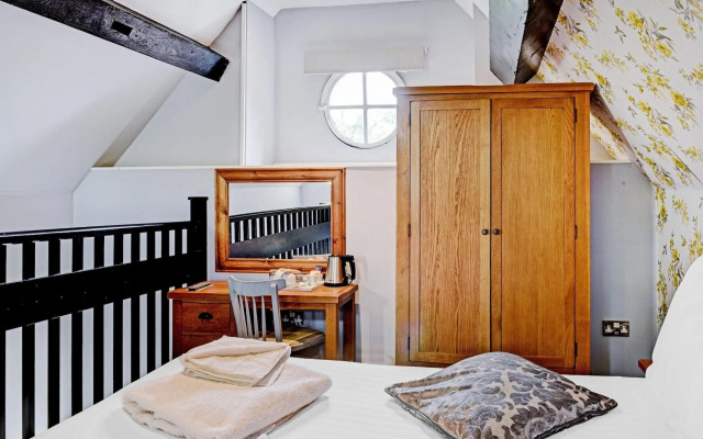 Dovecote Hotel