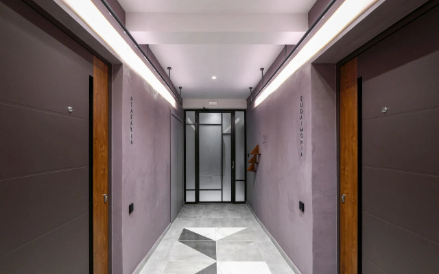 Olvios Luxury Suites & Lofts
