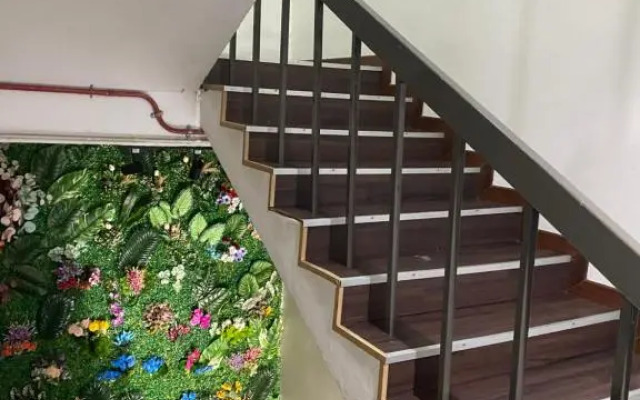 1st Living Subang SS15