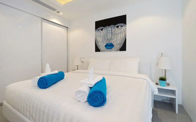 Luxury Apartment Unique Residences