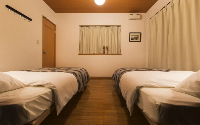 Japan Hostel Shinya Tokkyu