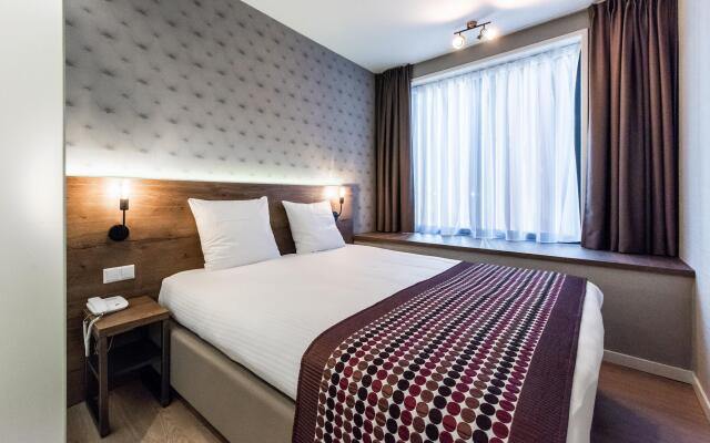 Melrose Hotel