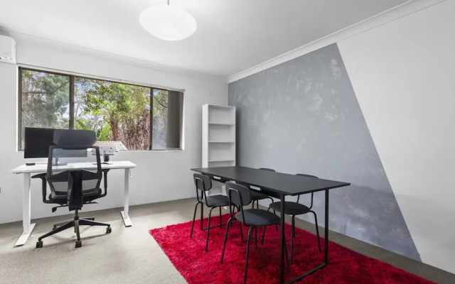 Bright Marrickville Flat With Balcony & Parking