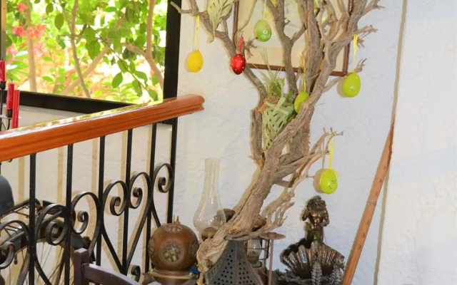 Irini Hotel