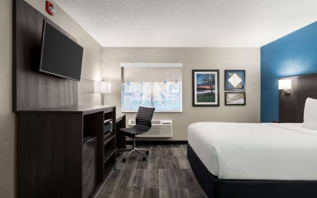 La Quinta Inn & Suites by Wyndham Chicago Tinley Park