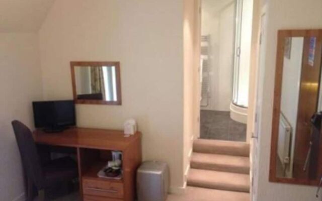 Lomond Hills Hotel