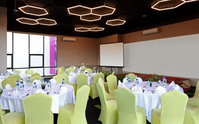The Zuri Pekanbaru