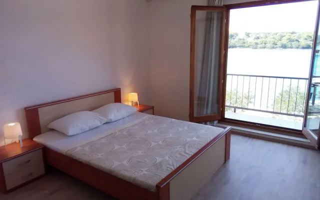 Sea Turtle Apartments