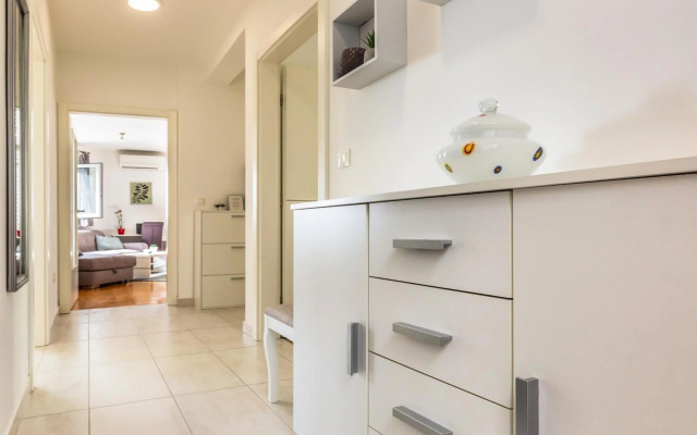 Urban City Apartment