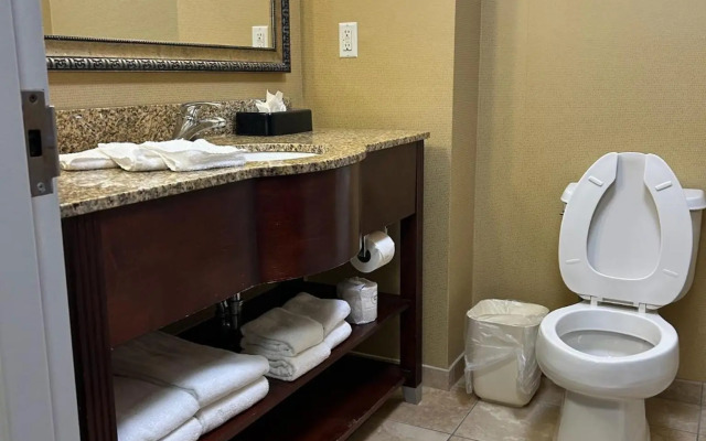 Comfort Suites Palm Bay - Melbourne