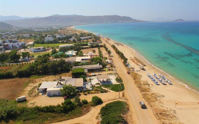 Aronis Plaka Naxos