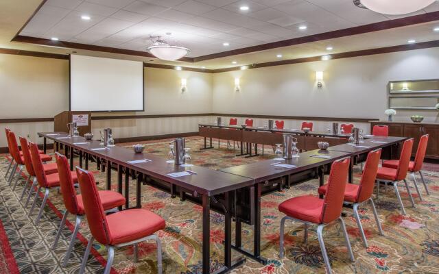 Crowne Plaza Anchorage Midtown by IHG