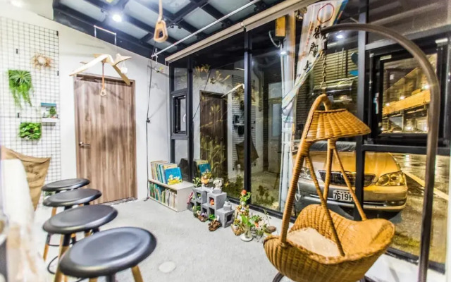 Corner Casual B&B