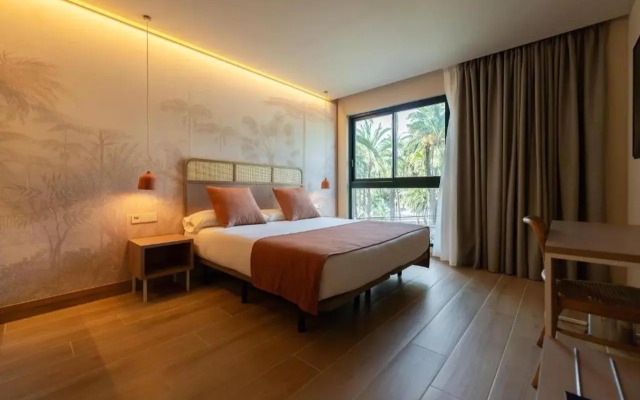 Hotel Port Jardín Milenio