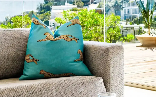 Exceptionally Unique Magnum Villa w Sea Views