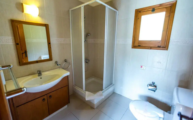 Valencia Grove Villa