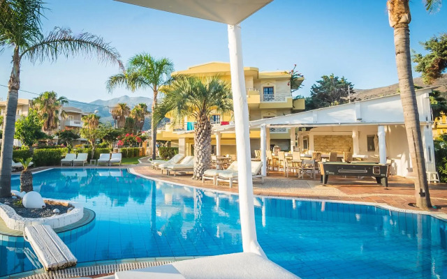 Parthenis Hotel & Suites