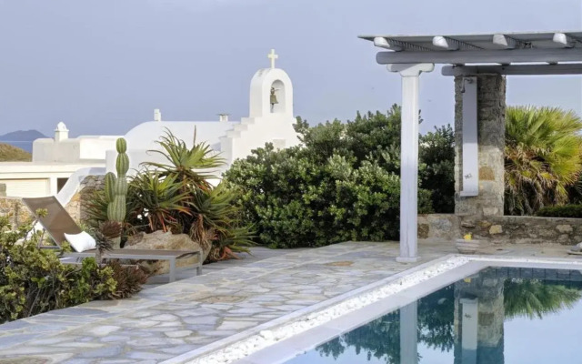 Sea & Sun Estate
