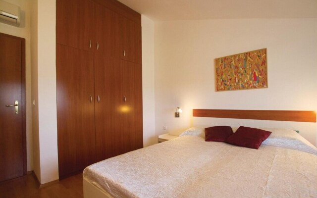 Beautiful Home in Rakalj With Wifi and 2 Bedrooms