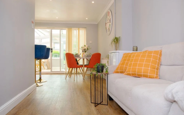 Spacious 3-bed House