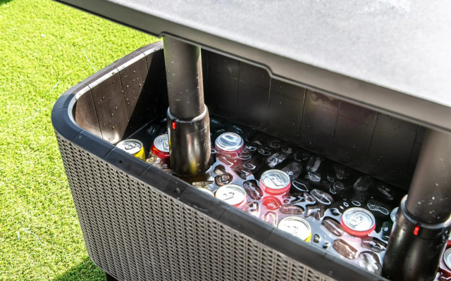 PALM TREE VILLA - 5BDR Paradise Pool / Chill Out Beds