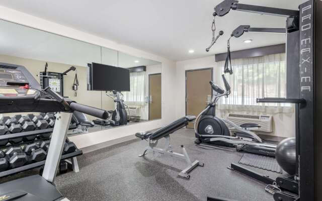 Quality Inn & Suites Athens University Area