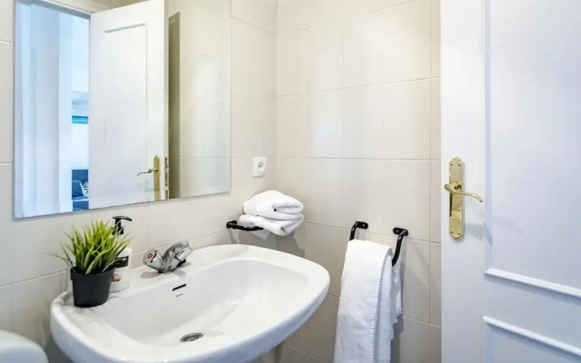 LL - 1 bedroom apt close to Laguna Village