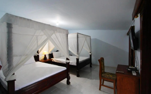 Adila Warung And Homestay