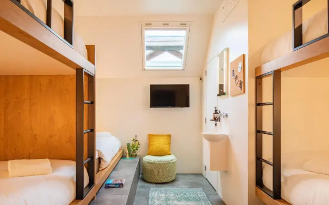 BUNK Hotel Amsterdam