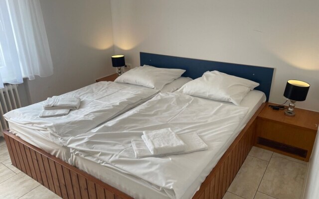 Backbord Norden in Norden