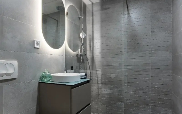 The Amberlyn Suite Hotel