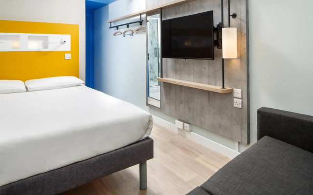 ibis budget Swindon
