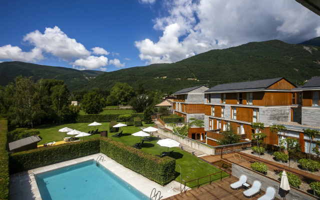 Tierra De Biescas Hotel