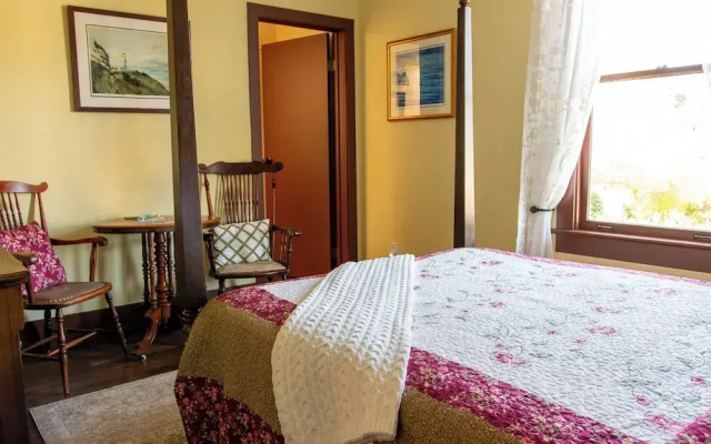 Pearl Inn Bed and Breakfast