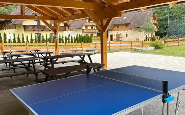 Pension/Apartments Kúria na Táloch