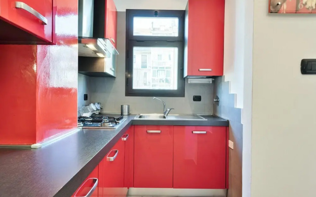 Vanchiglietta Colourful Apartment