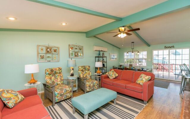 622 N Palimino Drive Home