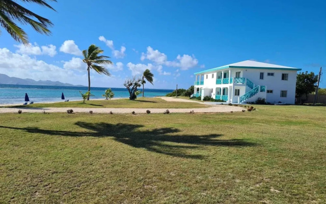 Coralito Bay Suites & Villas