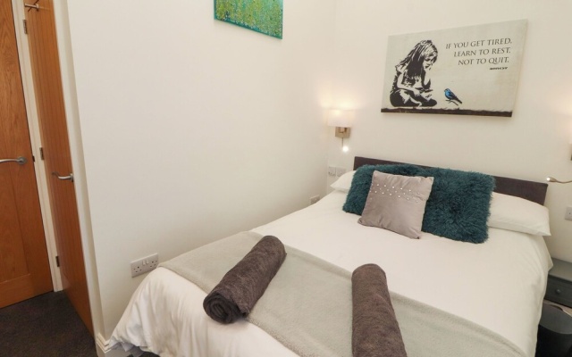 Lakes View Apartment 3