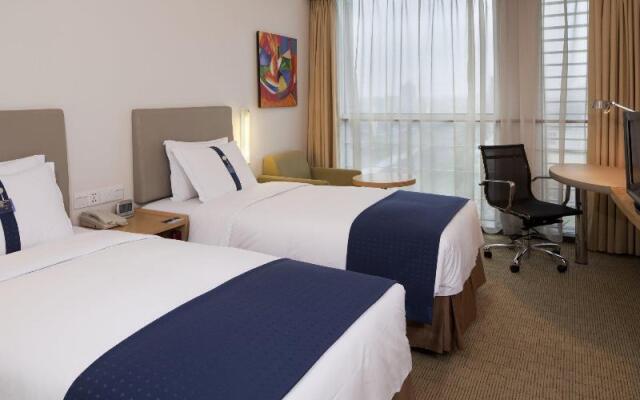 Q-Box Hotel Shanghai Meilong