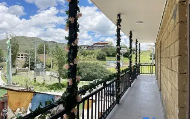 Xinduqiao Town Fenglinxi Boutique Homestay