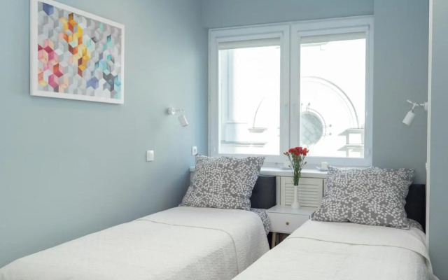 Old Town Grand Theatre Apartment 2