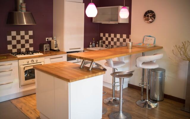 Appartement de Charme une Chambre avec Jardin